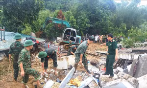 Huy động Bệnh viện Bạch Mai và Việt Đức hỗ trợ cứu chữa nạn nhân vụ sạt lở tại Hà Giang