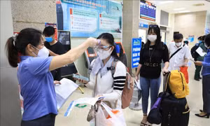 Khẩn trương ‘xốc’ lại các biện pháp phòng chống dịch COVID-19