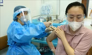 Trưa 11/9, Hà Nội có 28 ca nhiễm mới, trong đó 3 người cùng một gia đình phát hiện qua xét nghiệm sàng lọc