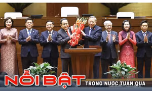 Nổi bật tuần qua: Quốc hội kiện toàn tổ chức bộ máy Nhà nước; Bộ Chính trị công bố quyết định về công tác cán bộ; Việt Nam phê chuẩn công ước chống tội phạm mạng