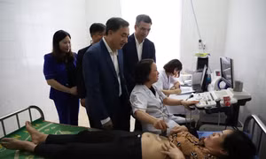 Khám bệnh miễn phí cho 1.000 người dân vùng cao Yên Bái