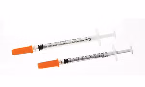 Vi rút HIV có thể tồn tại bao lâu trong bơm kim tiêm?
