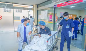 Vụ cháy ở phường Nghĩa Đô có 15 nạn nhân đang điều trị tại Bệnh viện E