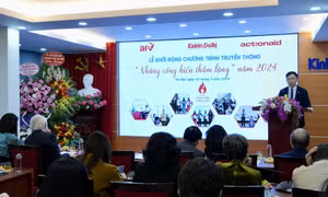 Phát động chương trình truyền thông 'Những cống hiến thầm lặng'