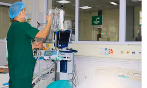 Số ca mắc sốt xuất huyết tăng chóng mặt, Hà Nội đang ở cao điểm dịch