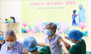 Hà Nội có 11 ca dương tính mới, đã tiêm thêm 92.765 mũi vaccine