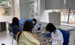 Phụ nữ mang thai cần được tiêm phòng ho gà vào giai đoạn nào?