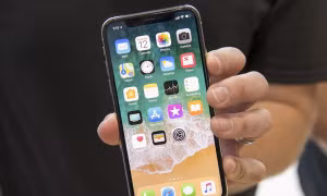 Nhiều mẫu iPhone và Samsung giảm giá giữa tháng 9/2018