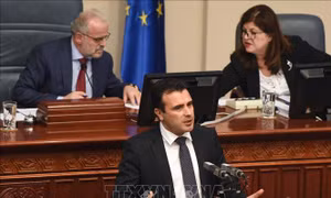 Macedonia ký nghị định thư gia nhập NATO