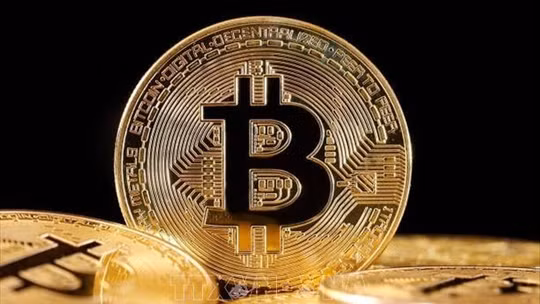 Bitcoin lập kỷ lục mới nhờ kỳ vọng Fed nới lỏng tiền tệ