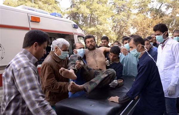 Báo Pháp: Nhiều chiến binh Syria 'ngộp thở' vì vũ khí hóa học ảnh 1