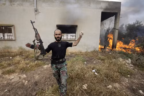Toan tính quân sự đầy rủi ro của Mỹ ở Syria ảnh 1