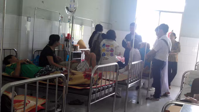 Đóng cửa tiệm bánh mỳ khiến 107 người ngộ độc ảnh 1