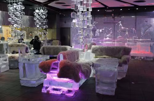 Lạnh cóng ở quán cafe băng Dubai ảnh 4