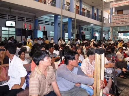 25.710 tỷ đồng chữa quá tải bệnh viện ở Thủ đô ảnh 1