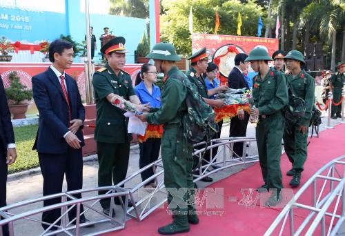 Hình ảnh xúc động trong lễ giao, nhận quân đợt 2 ảnh 7