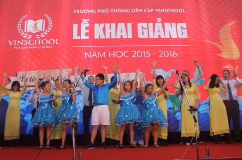 Lễ khai giảng tưng bừng trường Vinschool ảnh 10