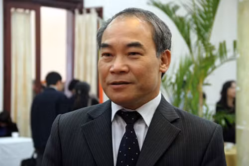 Thứ trưởng Nguyễn Vinh Hiển: Tiếp tục những đổi mới từ năm học trước ảnh 1