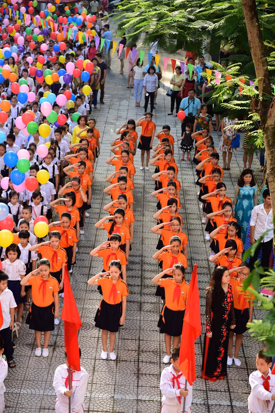 Rộn ràng không khí lễ khai giảng năm học mới ảnh 11