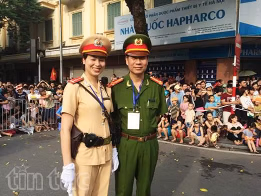 Hàng vạn người dân náo nức mừng ngày hội lớn ảnh 12