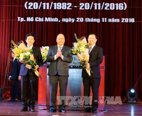 Thủ tướng tri ân các thầy, cô giáo cả nước ảnh 1