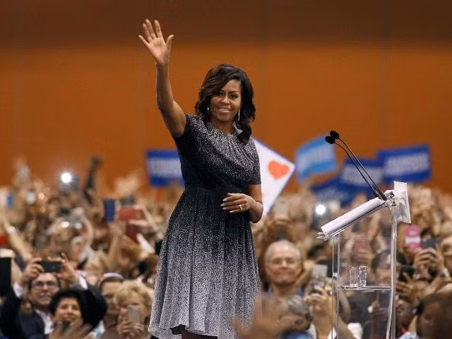 Tổng thống Mỹ Barack Obama nói về khả năng vợ ra tranh cử ảnh 1