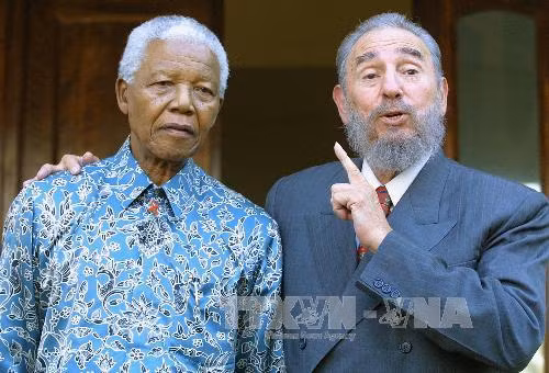 Tình cảm giữa lãnh đạo thế giới và lãnh tụ Cuba Fidel Castro ảnh 1