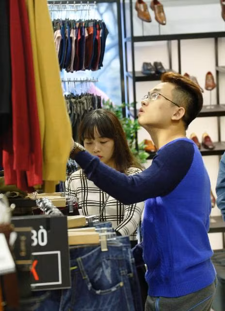 Mua sắm Black Friday: Nơi đông đúc, chỗ đìu hiu ảnh 2