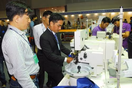 Thay đổi công nghệ để nâng sức cạnh tranh dệt may ảnh 2