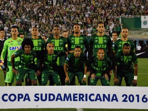 Rơi máy bay chở đội bóng đá từ Brazil tới Colombia ảnh 1