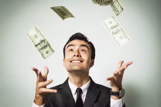 1.700 người Mỹ trở thành triệu phú mỗi ngày ảnh 1