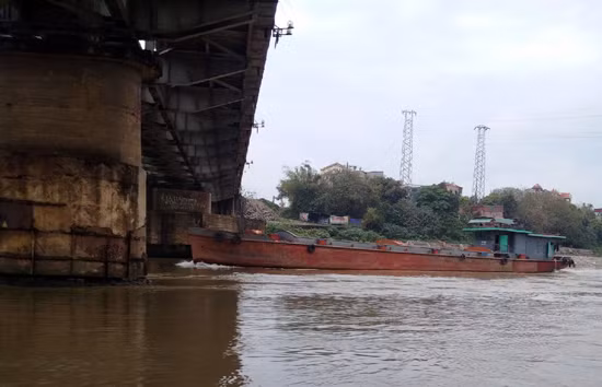 Hàng trăm cầu đường sắt yếu cần sửa chữa ảnh 1