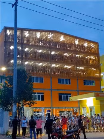 Chú thích ảnh