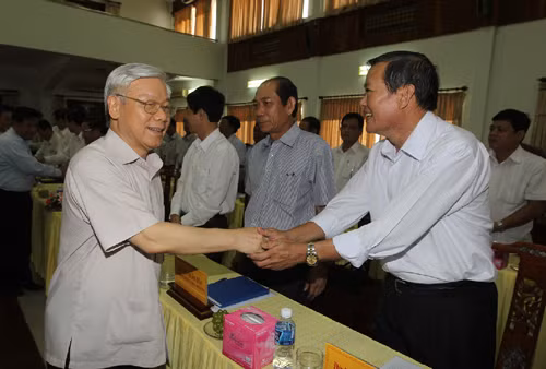 Ninh Thuận phải tạo chuyển biến về giao thông, thủy lợi, điện gió, kinh tế biển ảnh 1