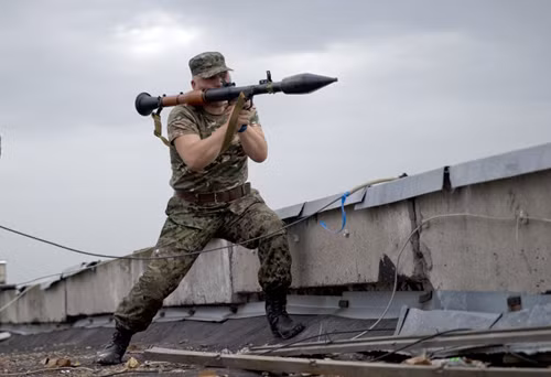 Ukraine tuyên bố giành lại Slavyansk ảnh 1