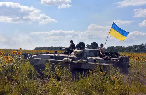 Ukraine mở chiến dịch đặc biệt tại miền đông ảnh 1