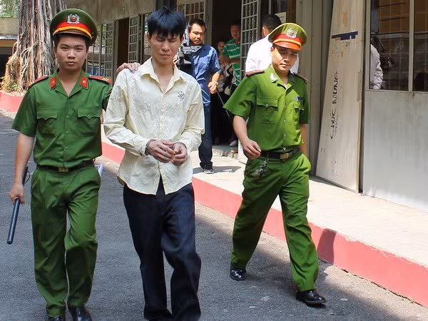 Bắt cóc người yêu để tống tiền, trả giá 12 năm tù ảnh 1
