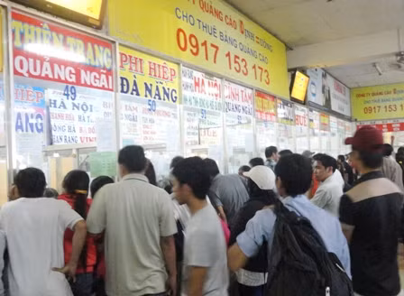 TP.HCM: Phụ thu 40% giá vé xe ô tô dịp 30/4 và 1/5 ảnh 1