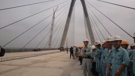 Hợp long cầu dài nhất Hà Nội ảnh 1