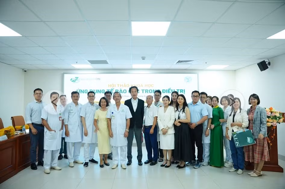 Các đại biểu tham dự Hội thảo.