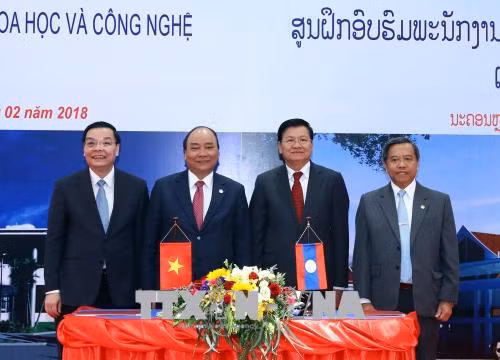 Thủ tướng dự Lễ khánh thành Trung tâm Đào tạo cán bộ khoa học công nghệ Lào ảnh 2