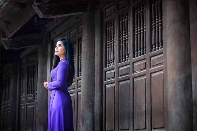 Sao mai Linh Hoa ra MV kể chuyện của người con gái lấy chồng xa nhớ nhà khi Tết đến ảnh 3