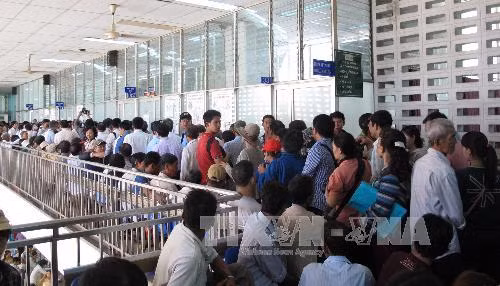 Phấn đấu đến năm 2020 không còn quá tải bệnh viện ảnh 1
