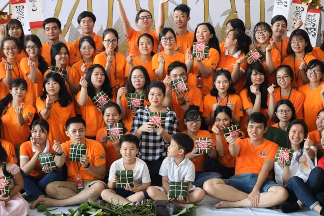 Giúp người nghèo có một cái Tết Nguyên đán ấm áp và đủ đầy ảnh 3