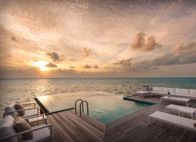 Đảo Maldives đang bất ổn chính trị có vẻ đẹp hút hồn du khách ra sao? ảnh 7