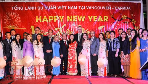 Người Việt tại Anh, Canada và Mỹ vui đón Tết Mậu Tuất 2018 ảnh 5