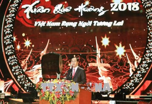 Chủ tịch nước: Tổ quốc luôn chào đón những người con thân yêu trở về đất Mẹ ảnh 1