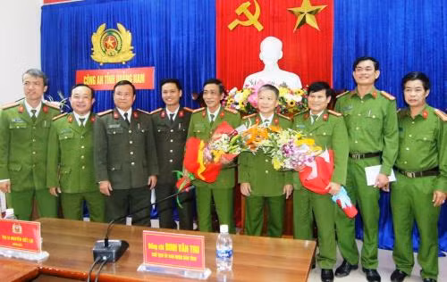 Quảng Nam khen thưởng hai đơn vị có thành tích phá các vụ án lớn ảnh 2