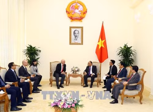 Thủ tướng Nguyễn Xuân Phúc dời chuyến bay để tiếp Chủ tịch FIFA ảnh 2