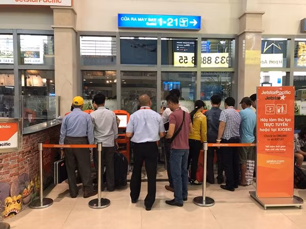 Công nghệ Kiosk Check-in tại sân bay của Jetstar Pacific chỉ mất 30 giây làm thủ tục bay ảnh 1